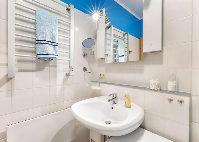 Ort Lemkenhafen Seeblick Fehmarn