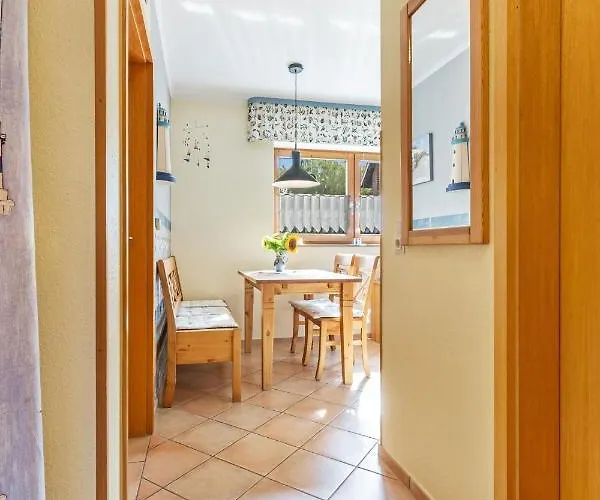 Ort Lemkenhafen Seeblick * Fehmarn